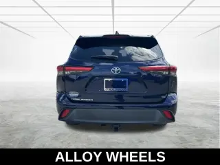 Toyota Highlander 2022 L 4dr SUV