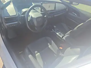 Toyota Prius 2024 Limited 4dr Hatchback