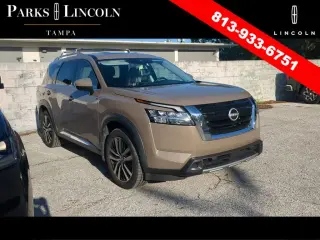 Nissan Pathfinder 2023 Platinum 4p SUV