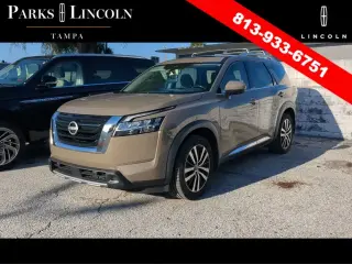 Nissan Pathfinder 2023 Platinum 4p SUV