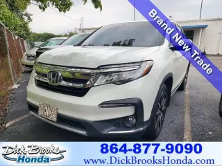 Honda Pilot 2020 AWD Touring 4dr SUV con asientos del capitán trasero