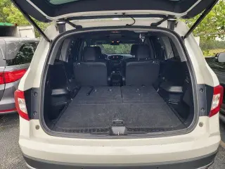 Honda Pilot 2020 AWD Touring 4dr SUV con asientos del capitán trasero