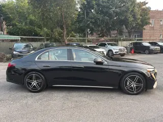 Mercedes-Benz Clase E 2025 tracción integral E 350 4MATIC 4dr Sedán