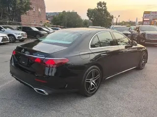 Mercedes-Benz Clase E 2025 tracción integral E 350 4MATIC 4dr Sedán