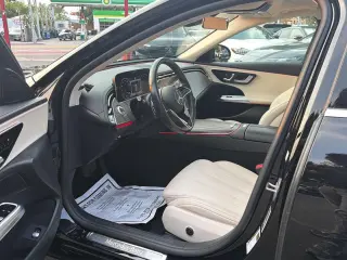 Mercedes-Benz Clase E 2025 tracción integral E 350 4MATIC 4dr Sedán