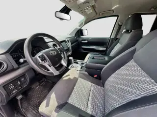 Toyota Tundra 2021 4x4 SR5 Cabina Doble Pickup SB