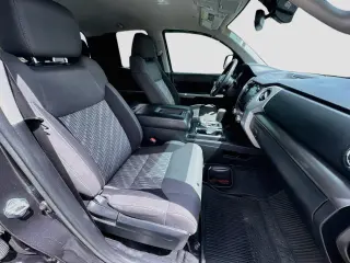 Toyota Tundra 2021 4x4 SR5 Cabina Doble Pickup SB
