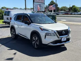 Nissan Rogue 2022 AWD Platinum 4p Crossover