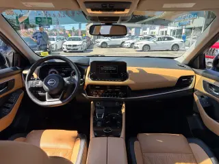 Nissan Rogue 2022 AWD Platinum 4p Crossover