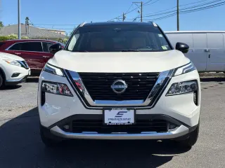 Nissan Rogue 2022 AWD Platinum 4p Crossover