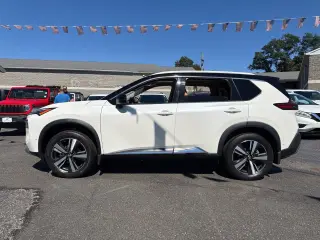 Nissan Rogue 2022 AWD Platinum 4p Crossover