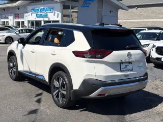 Nissan Rogue 2022 AWD Platinum 4p Crossover