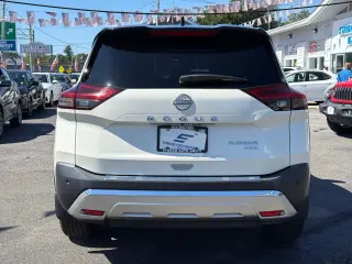 Nissan Rogue 2022 AWD Platinum 4p Crossover