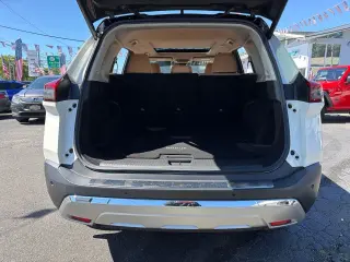 Nissan Rogue 2022 AWD Platinum 4p Crossover