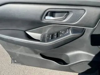 Nissan Rogue 2024 AWD SV 4 puertas Crossover