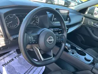 Nissan Rogue 2024 AWD SV 4 puertas Crossover