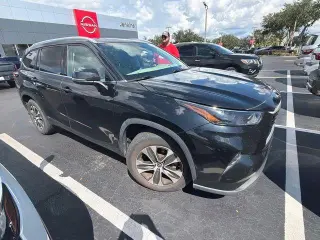 Toyota Highlander 2022 XLE SUV 4p