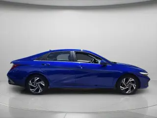 Hyundai ELANTRA 2025 SEL Conveniencia 4p Sedán