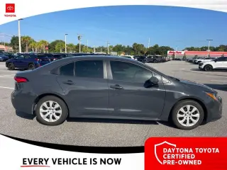 Toyota Corolla 2024 LE 4p Sedan