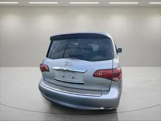 INFINITI QX56 2011 4x4 Base 4 puertas SUV con Paquete de Asiento Banco Dividido