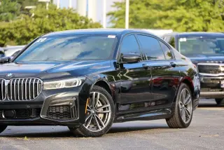 Sedán BMW 7 Series 2020 AWD 750i xDrive 4dr