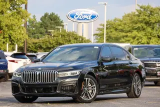 Sedán BMW 7 Series 2020 AWD 750i xDrive 4dr