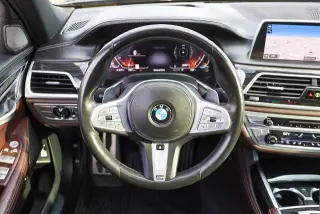 Sedán BMW 7 Series 2020 AWD 750i xDrive 4dr