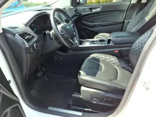 Ford Edge 2024 AWD Titanium SUV 4 puertas