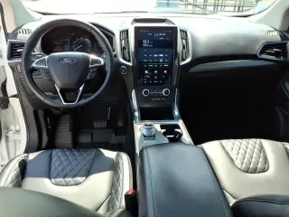 Ford Edge 2024 AWD Titanium SUV 4 puertas