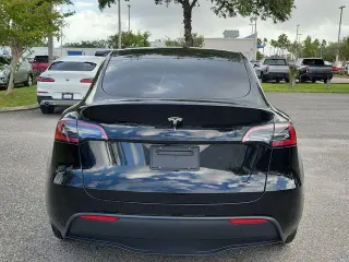 Tesla Modelo Y 2025 Long Range 4dr Crossover