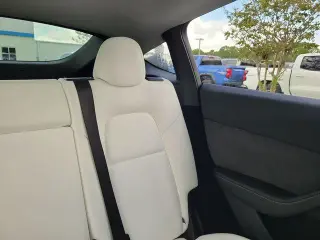 Tesla Modelo Y 2025 Long Range 4dr Crossover