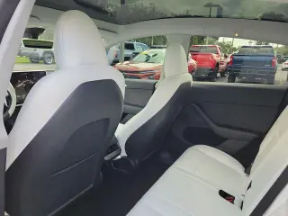 Tesla Modelo Y 2025 Long Range 4dr Crossover