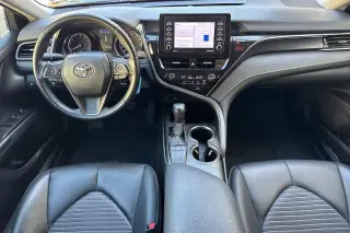 Toyota Camry 2024 SE Sedán 4p.