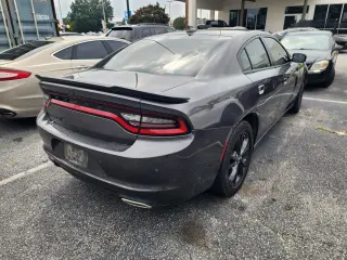 Dodge Charger 2022 AWD SXT 4dr Sedán
