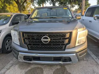 Nissan Titan 2024 4x4 SV 4dr King Cab 6.6 ft. LB