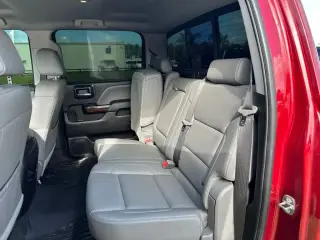 GMC Sierra 1500 2018 4x4 SLT 4p Puerta trasera cabina de tripulación estándar 6.5 ft. CA