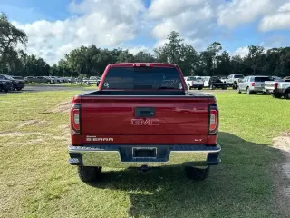 GMC Sierra 1500 2018 4x4 SLT 4p Puerta trasera cabina de tripulación estándar 6.5 ft. CA