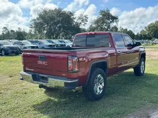 GMC Sierra 1500 2018 4x4 SLT 4p Puerta trasera cabina de tripulación estándar 6.5 ft. CA