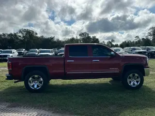 GMC Sierra 1500 2018 4x4 SLT 4p Puerta trasera cabina de tripulación estándar 6.5 ft. CA