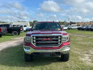 GMC Sierra 1500 2018 4x4 SLT 4p Puerta trasera cabina de tripulación estándar 6.5 ft. CA