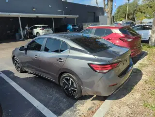 Nissan Sentra 2024 SV 4dr Sedán