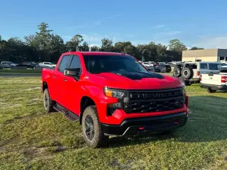 Chevrolet Silverado 1500 2025 4x4 Custom Trail Boss 4dr Crew Cab 5.8 ft. SB