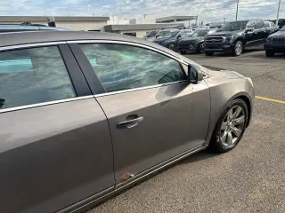 Buick LaCrosse 2010 CXL 4p Sedan
