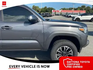 Toyota Tacoma 2023 4x2 TRD Todo Terreno 4p Doble Cab 5.0 ft CB