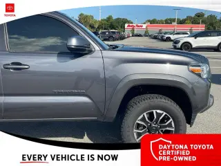 Toyota Tacoma 2023 4x2 TRD Todo Terreno 4p Doble Cab 5.0 ft CB
