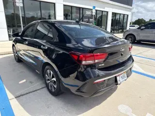 Kia Rio 2021 S 4dr Sedan