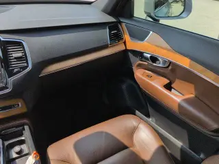 Volvo XC90 2023 4x4 B5 Plus Bright Theme 4p SUV