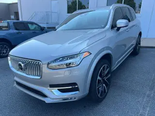 Volvo XC90 2023 4x4 B5 Plus Bright Theme 4p SUV