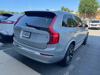 Volvo XC90 2023 4x4 B5 Plus Bright Theme 4p SUV