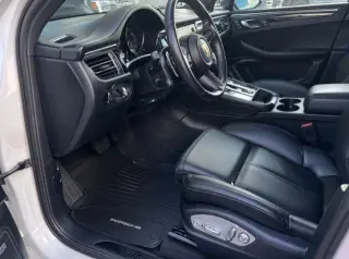Porsche Macan 2023 4x4 T 4p SUV